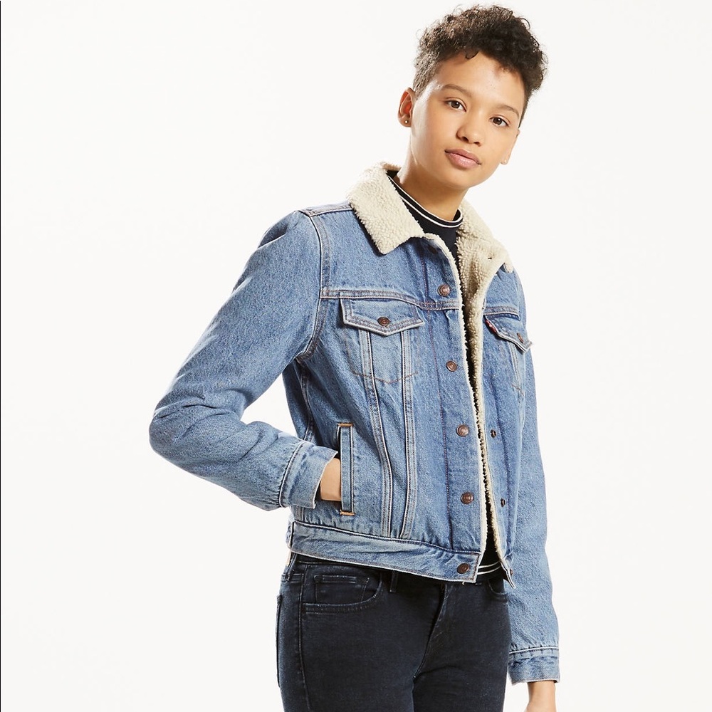 levi’s sherpa trucker ☾